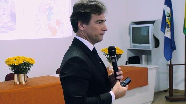 Secretario de Tocantins realiza palestra na ACIT