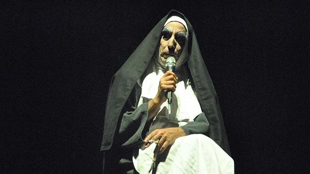 Irmã Selma lota Teatro Metrópole