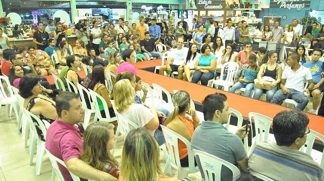 Encontro de Noivas reúne mais de 2mil pessoas
