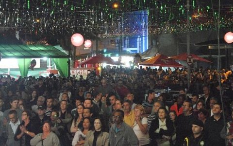 Festa de Quiririm tem público lotado