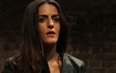 Peça com Luciana Paes tem apresentação única na cidade