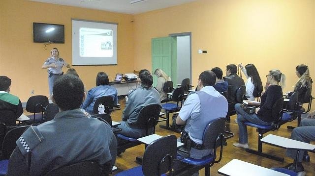 PM realiza atividade com imprensa local