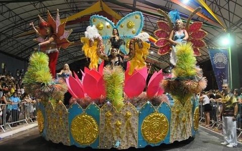 Desfile do Acadêmicos do Chafariz 