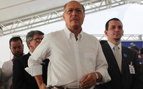 Geraldo Alckmin inaugura leitos de saúde em Taubaté