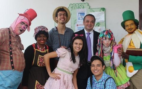Secretário de Turismo se reúne com líderes da região 