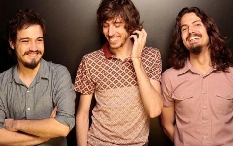 Banda ´O Terno´ se apresenta em Taubaté