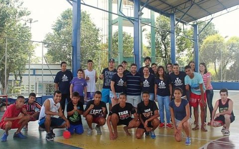 Projeto Escola da Família promove atividades para comunidade