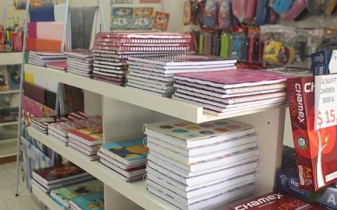 Confira dicas para economizar na compra do material escolar 