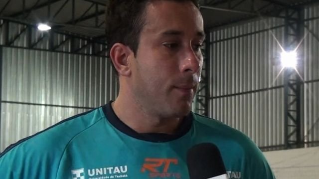 Equipe de handebol se prepara para os Jogos Regionais