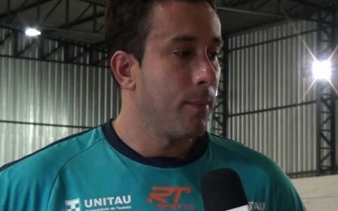 Equipe de handebol se prepara para os Jogos Regionais