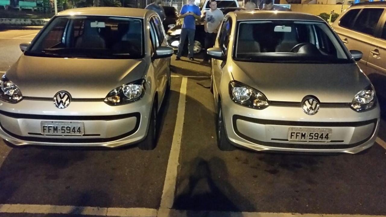Homem é preso com carro clonado em supermercado