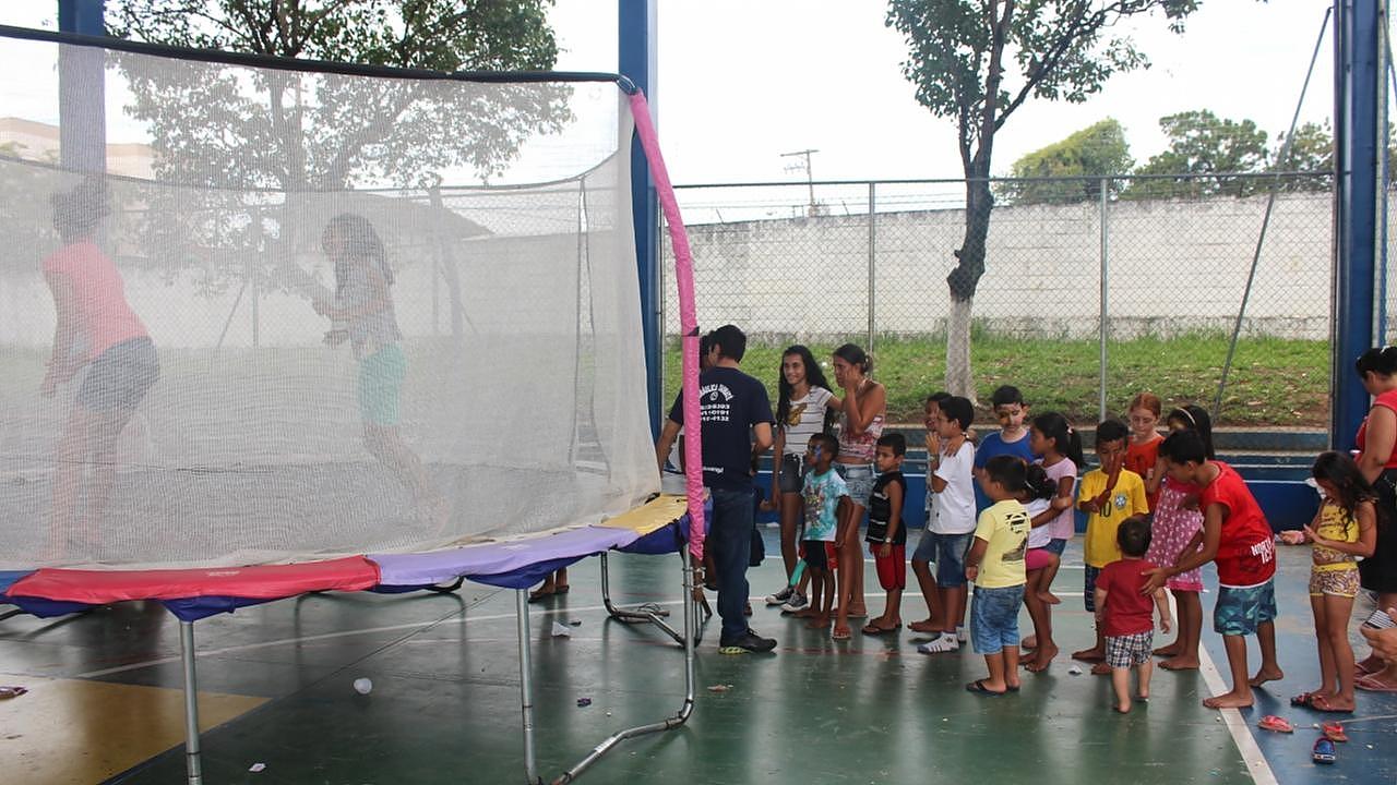 Escola da Família realiza o “Agita Kids” na EE Amácio Mazzaropi