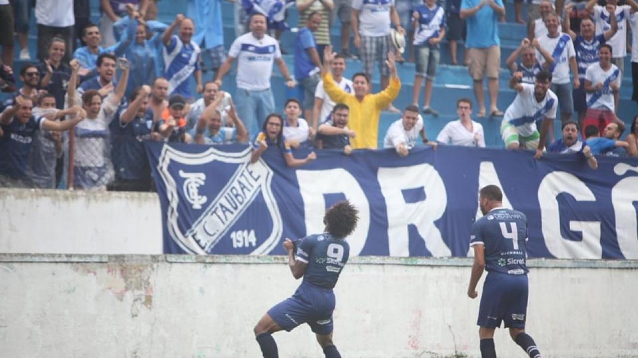 Taubaté derrota São Bernardo com “hat-trick” de Flávio Carioca