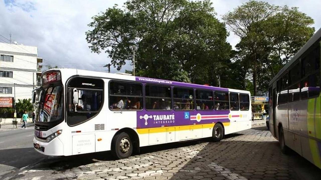 Linhas de ônibus serão alteradas a partir deste domingo