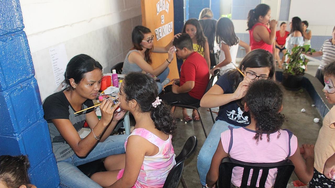 Programa Escola da Família promove festa para crianças na E.E Amácio Mazzaropi