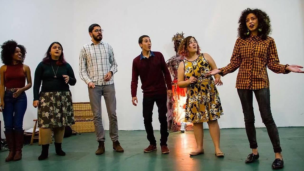 Grupo  “Seis Canta” traz linguagens artísticas além da música ao Sesc Taubaté