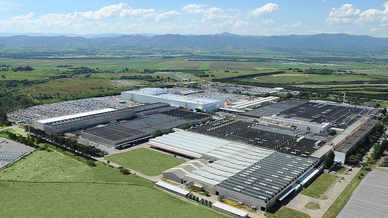 Sindicato e Volkswagen celebram acordo para investimentos na fábrica de Taubaté