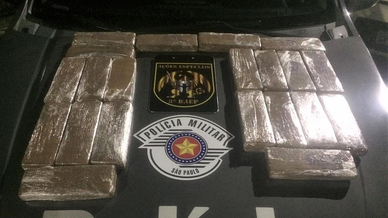 Polícia apreende mais de 11 kg de drogas no bairro Jardim das Nações