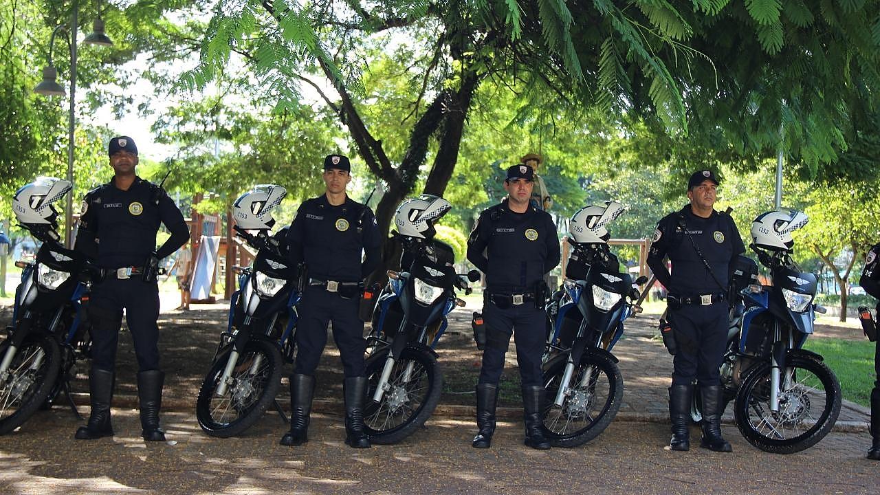 Guarda Municipal reforça segurança da região central no período de Natal
