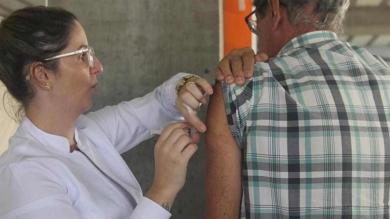 Taubaté adota “vacinação móvel” na campanha contra Influenza