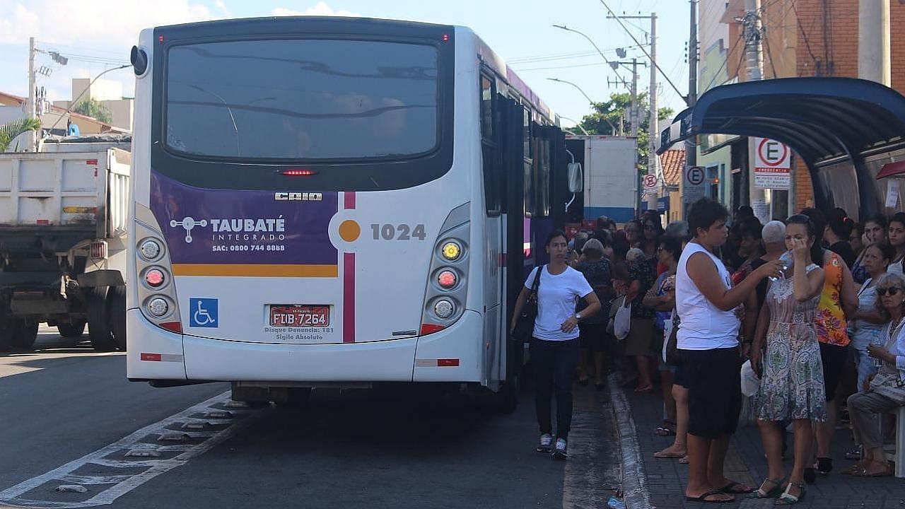 Passagem do ônibus já é cobrada a R$ 4,70 em Taubaté