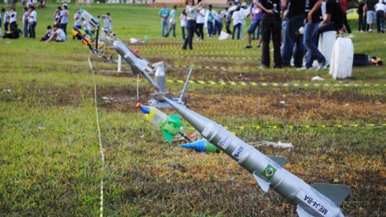 Equipe da Rede Municipal de Taubaté irá lançar protótipo de foguete