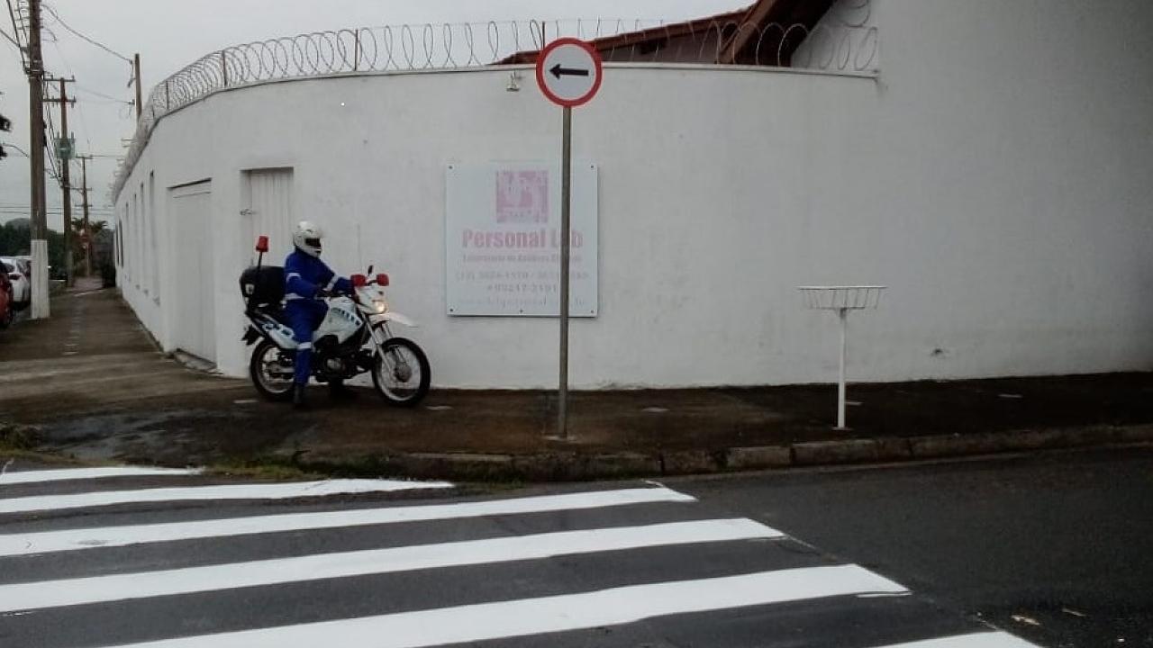 Ruas do Jardim das Nações, em Taubaté, passam a ter sentido único Ruas do Jardim das Nações, em Taubaté, passam a ter sentido único