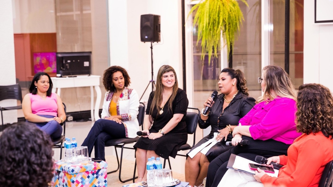 Comunicação e empreendedorismo feminino marcam evento “Mulheres em Movimento”
