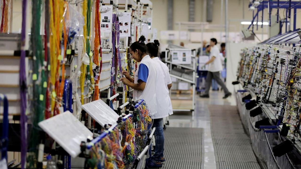 Indústria brasileira cresce 1,1% em março após duas quedas seguidas