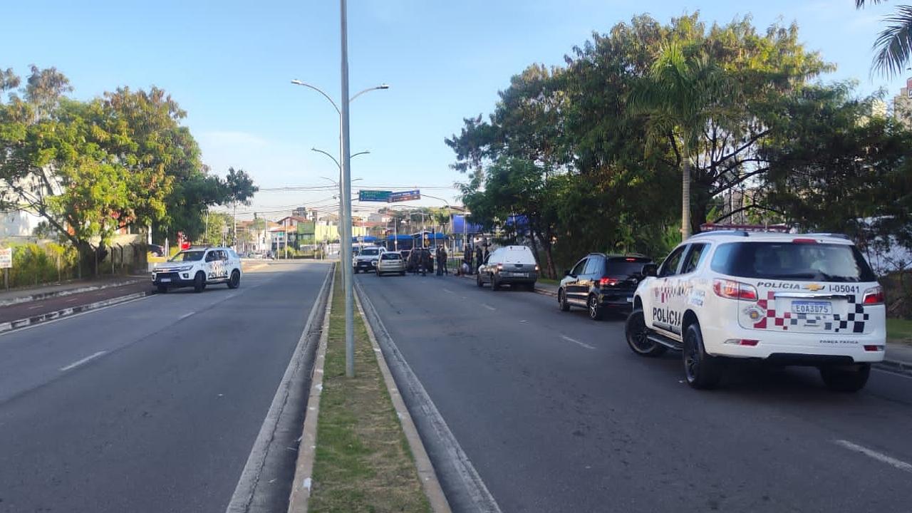Operação contra o tráfico termina com seis presos em Taubaté Operação contra o tráfico termina com seis presos em Taubaté
