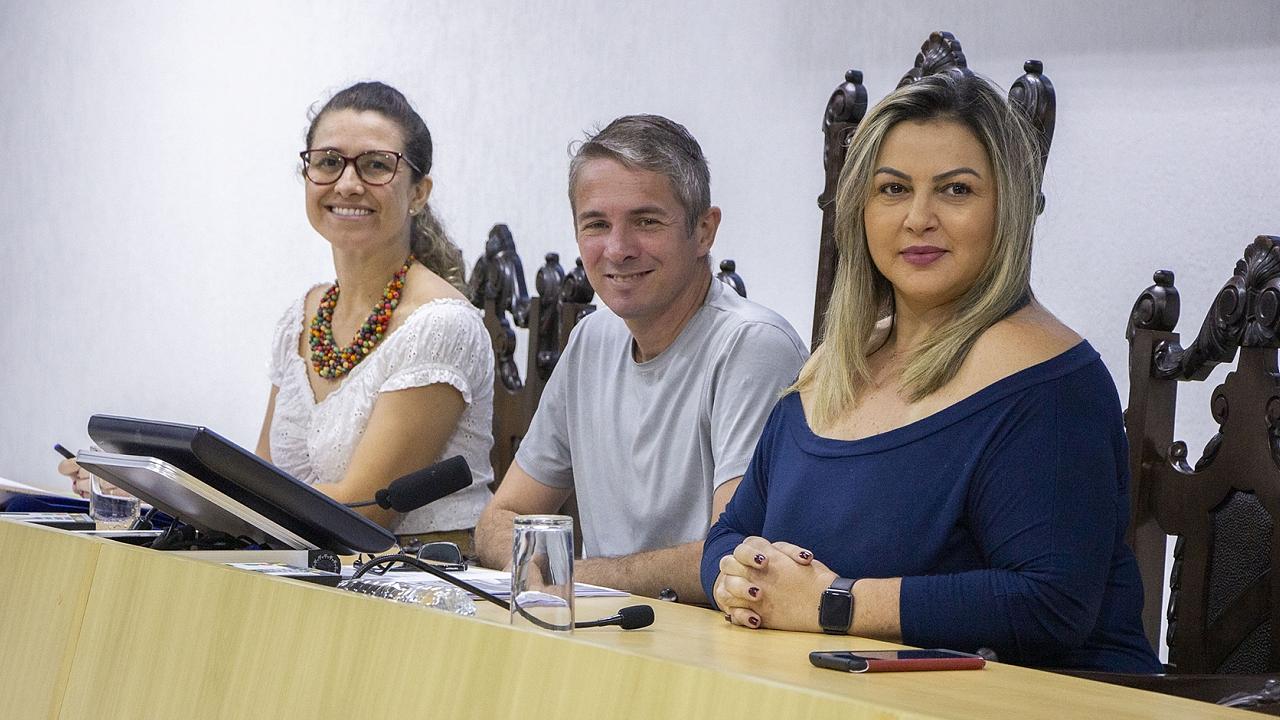Semana na Câmara de Taubaté terá entrega de títulos de cidadania e solenidade Semana na Câmara de Taubaté terá entrega de títulos de cidadania e solenidade