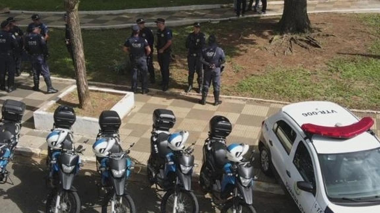 Operação “Hércules” fiscaliza cerca de 100 motos em Taubaté