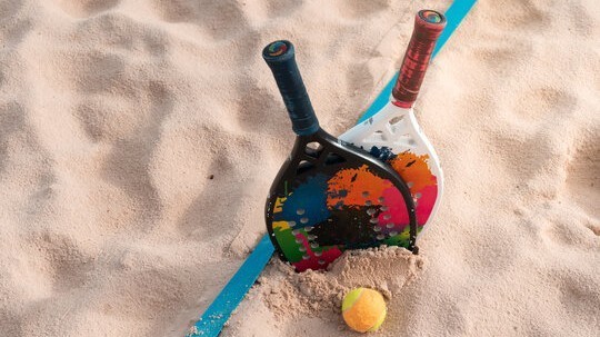 Programa em Taubaté oferece aulas gratuitas de esportes de areia
